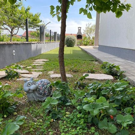 Villa Fidelissima Kaštela Esterno foto