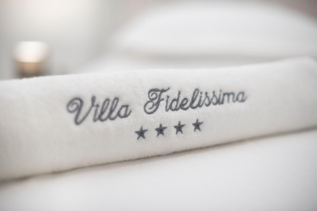 Villa Fidelissima Kaštela Esterno foto